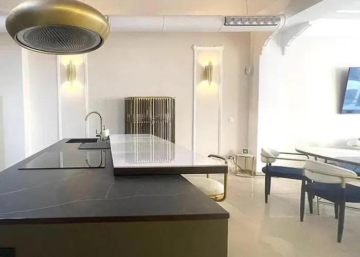 Encantador Apartament De 3 Llits A Roma